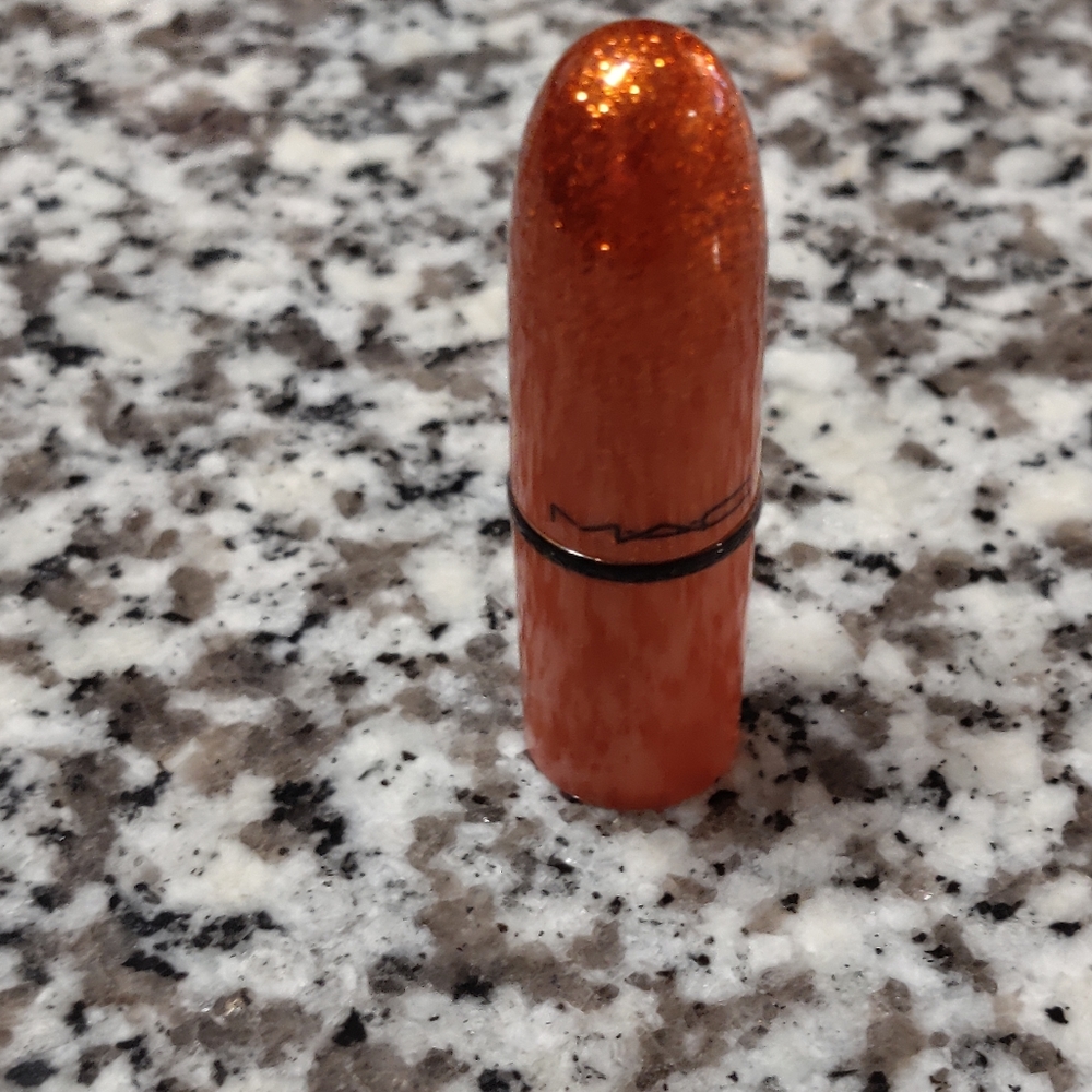 🌺 NWT MAC Mini Lipstick A39 Frost - Picture 3 of 7